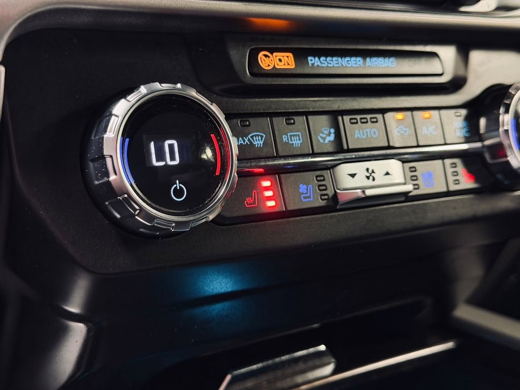 2022 Ford F-350 LARIAT