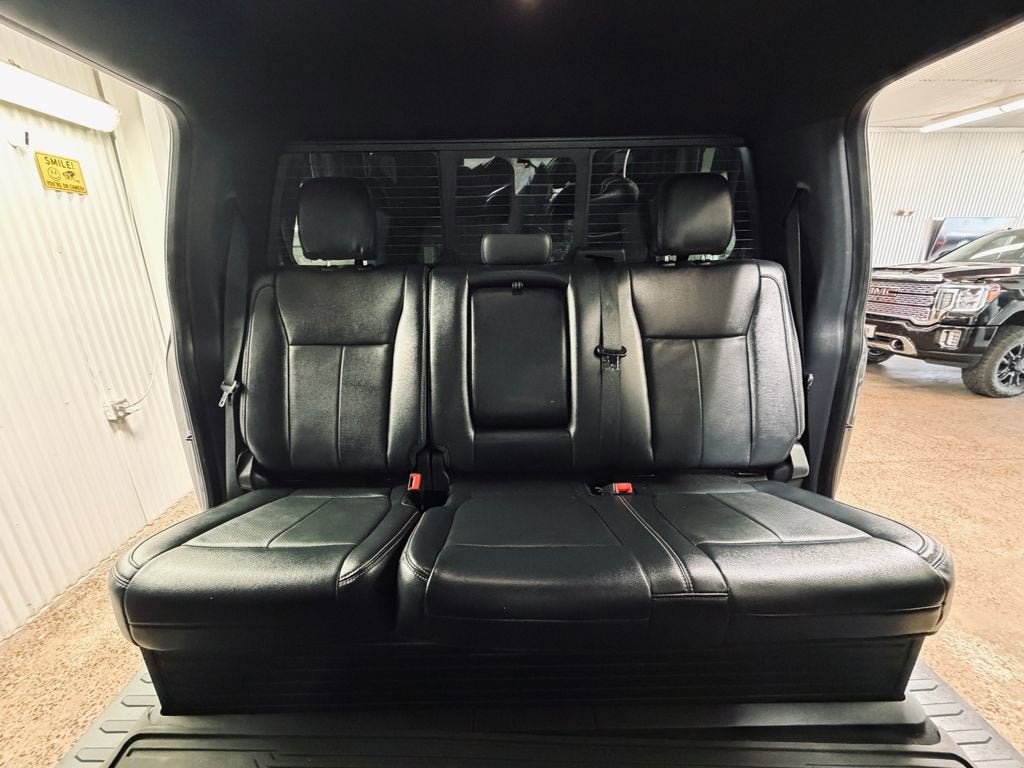 2022 Ford F-350 LARIAT
