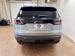 2024 GMC Acadia AT4