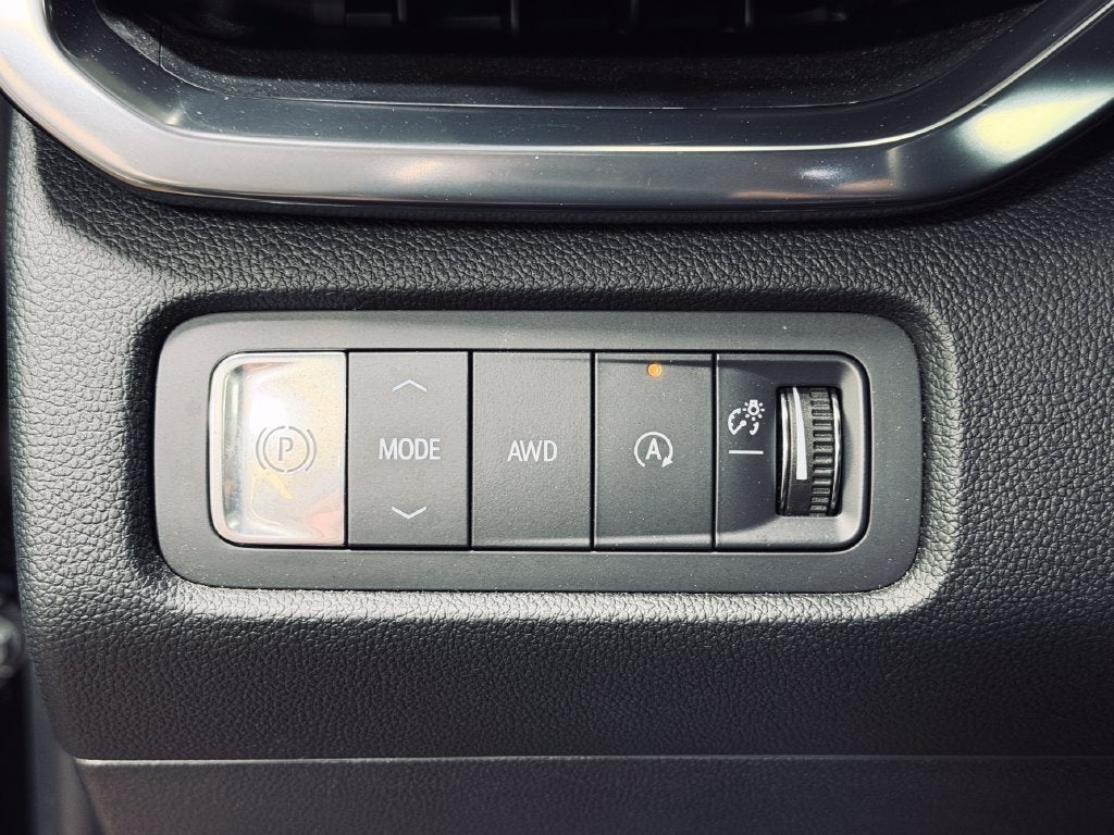 2025 GMC Acadia AT4