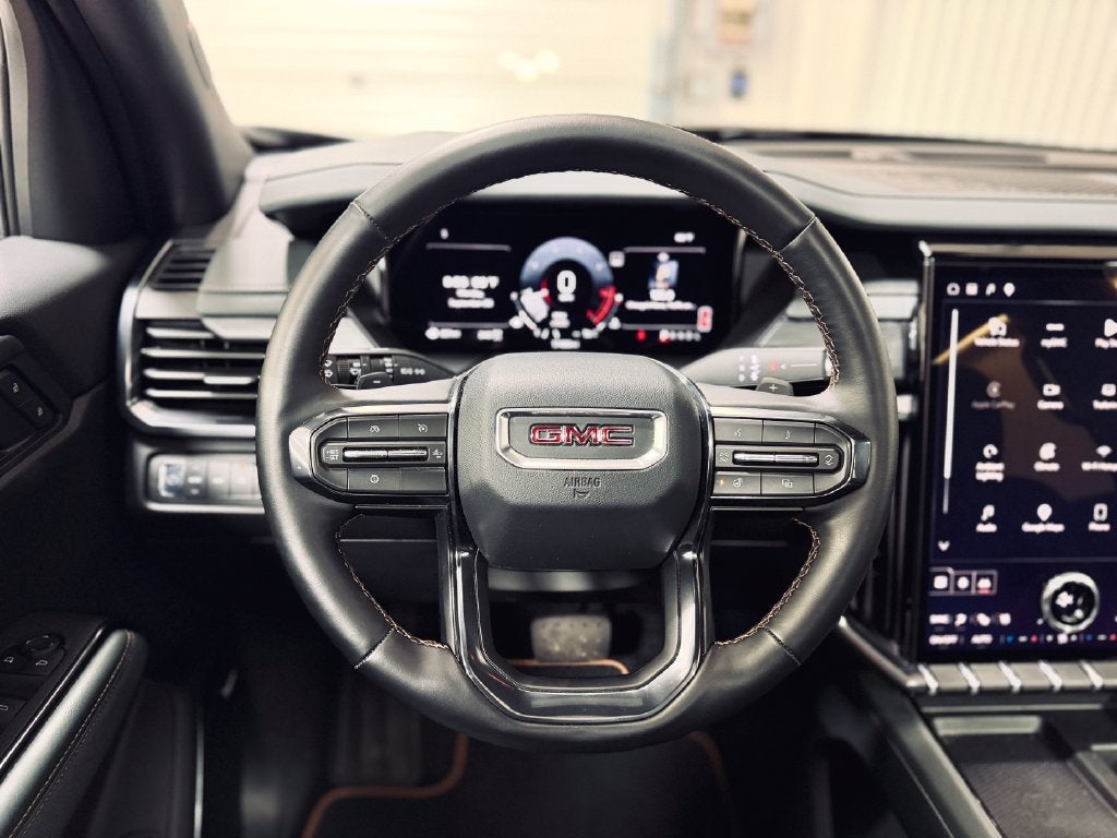 2025 GMC Acadia AT4