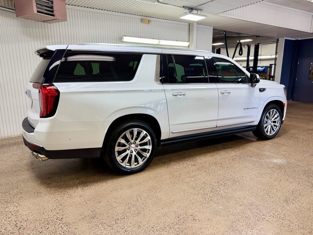2023 GMC Yukon XL Denali