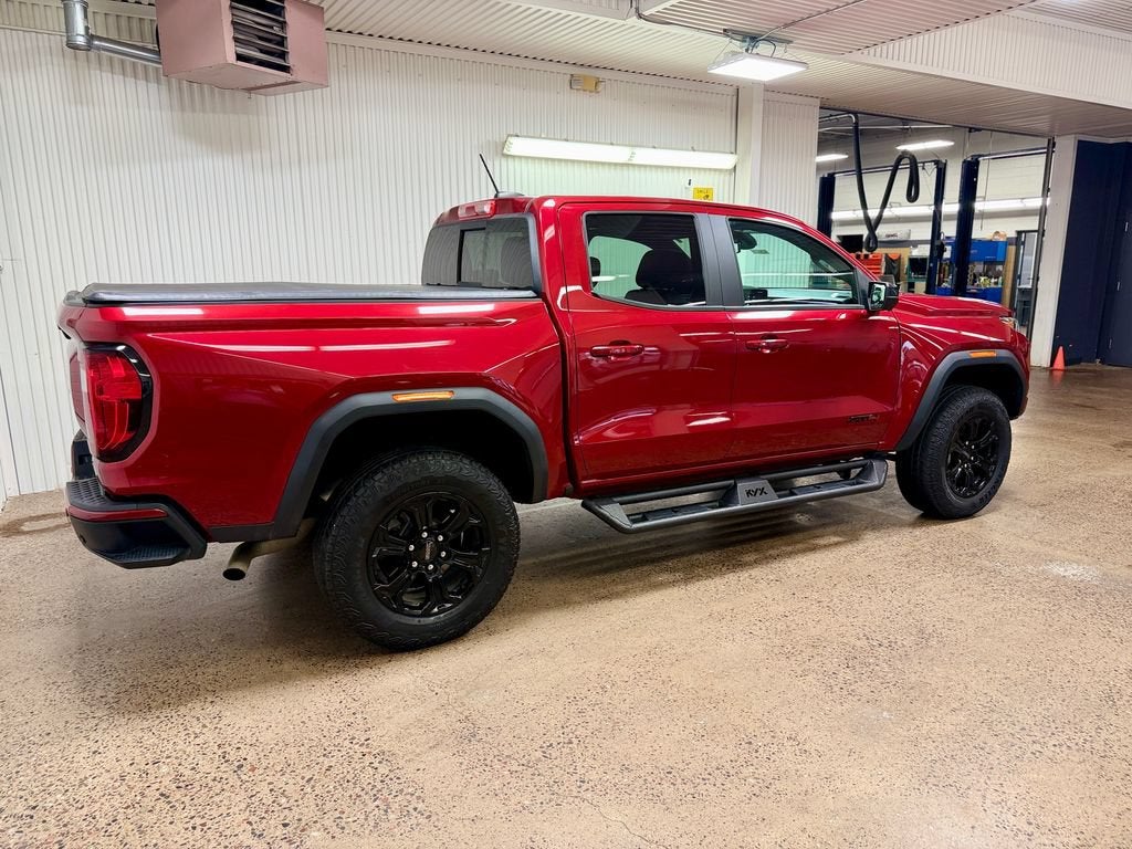 2024 GMC Canyon AT4