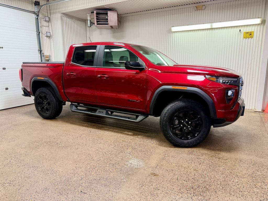 2024 GMC Canyon AT4
