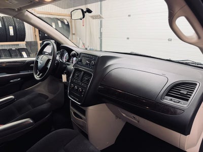 2016 Dodge Grand Caravan American Value Pkg