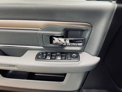 2019 RAM 1500 Classic SLT Crew Cab 4x4 5'7" Box