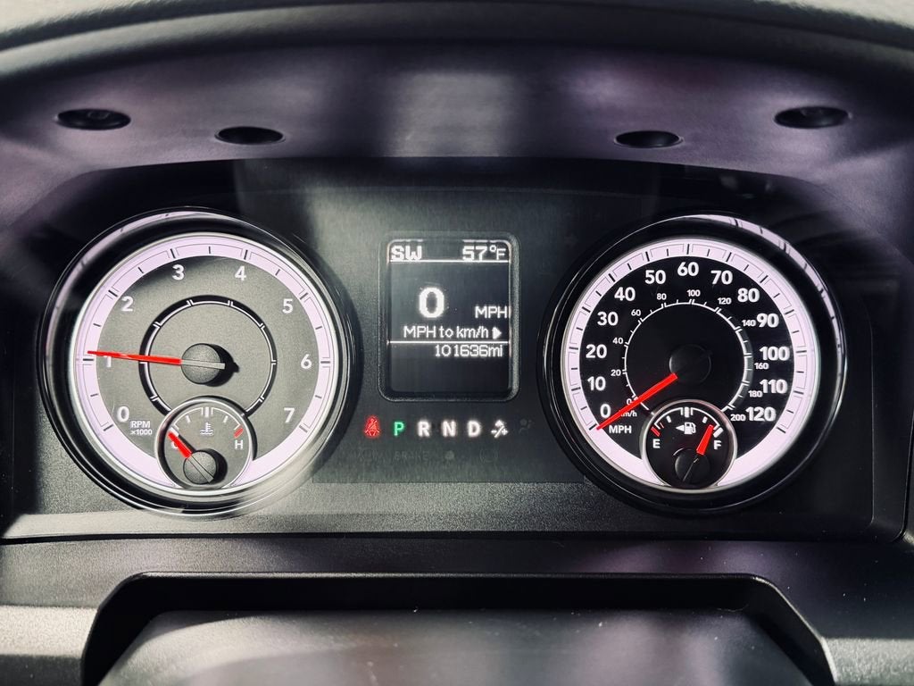 2019 RAM 1500 Classic SLT Crew Cab 4x4 5'7" Box