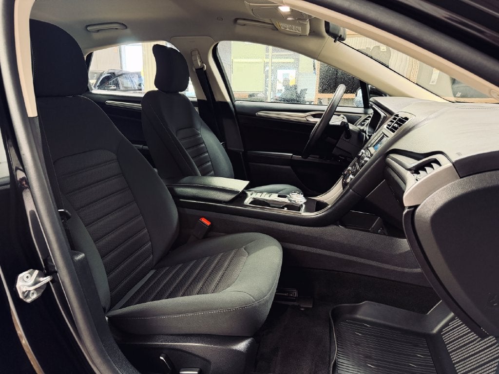 2018 Ford Fusion Hybrid SE