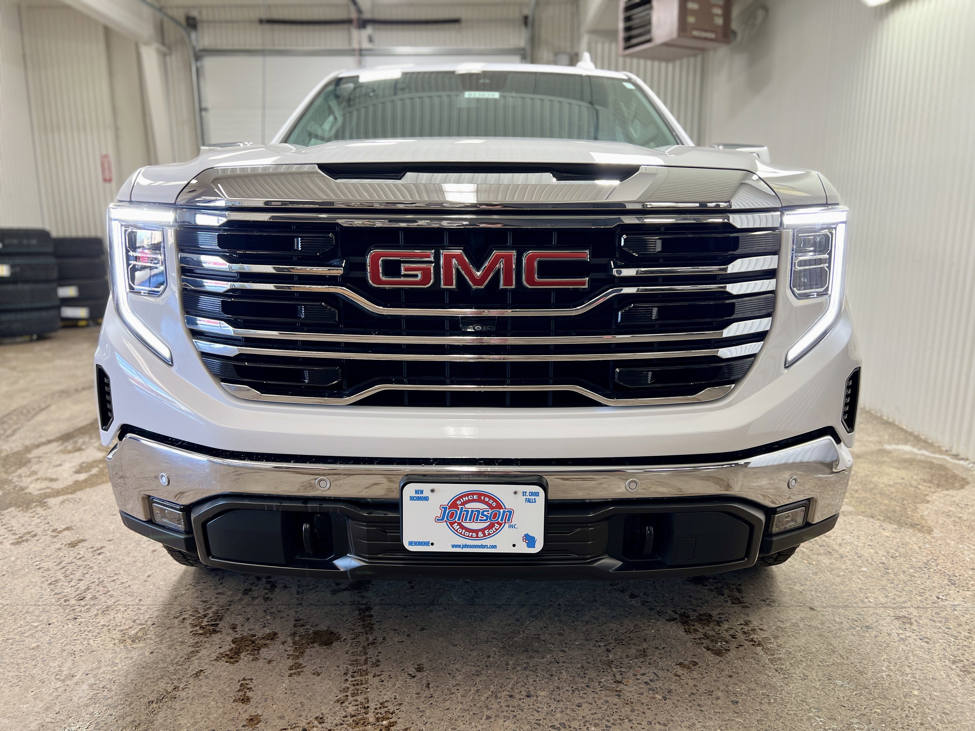 2022 GMC Sierra 1500 SLT