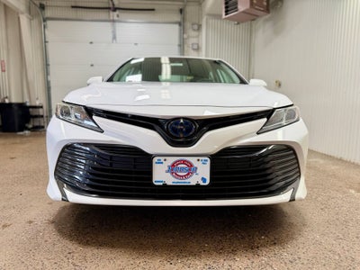2019 Toyota Camry Hybrid LE