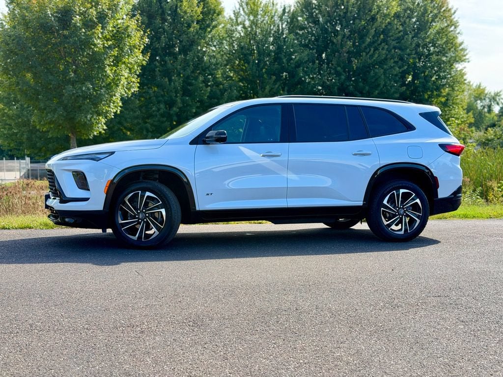 2025 Buick Enclave Sport Touring