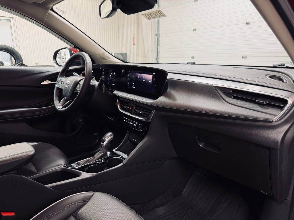 2024 Buick Encore GX Avenir