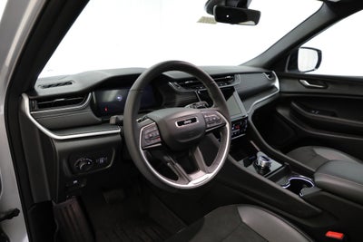 2025 Jeep Grand Cherokee L Altitude X 4x4