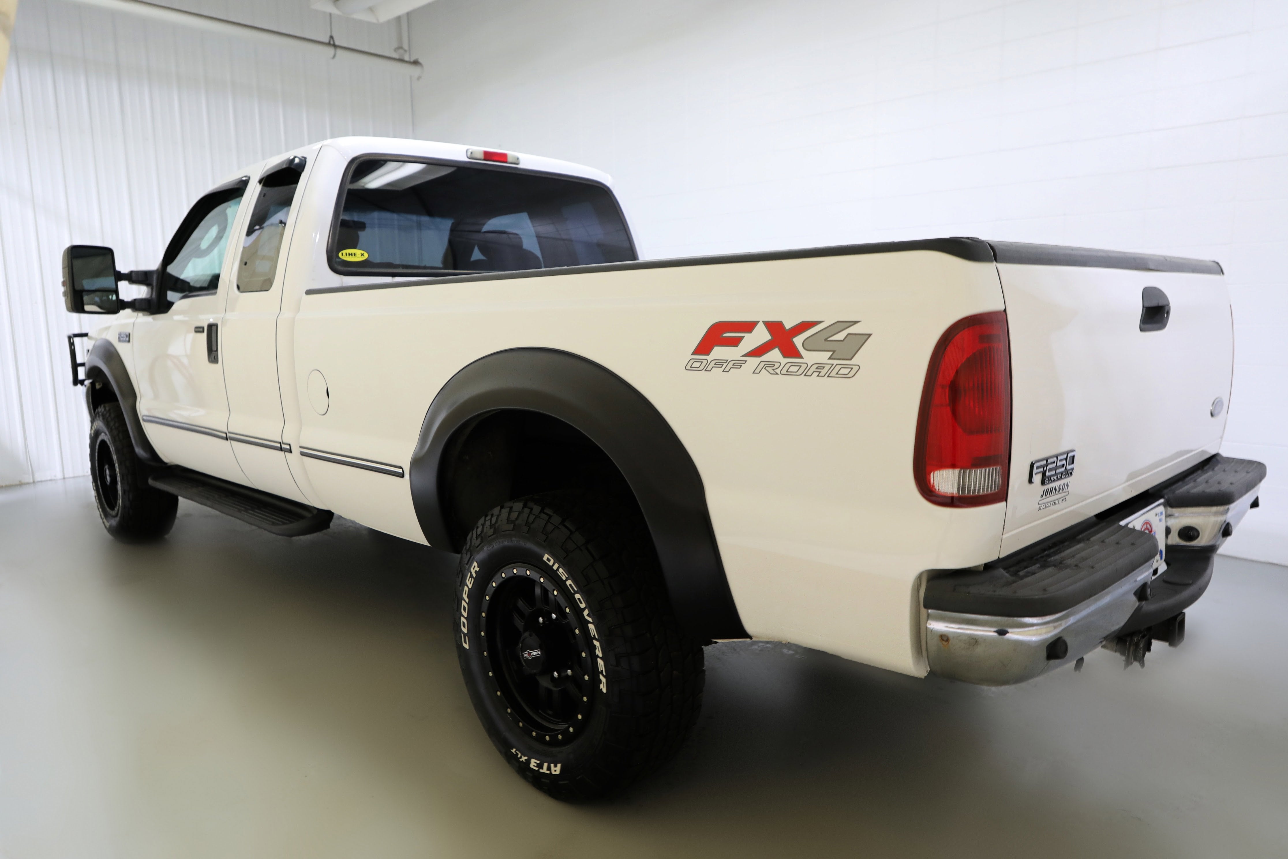 2004 Ford Super Duty F-250 XL