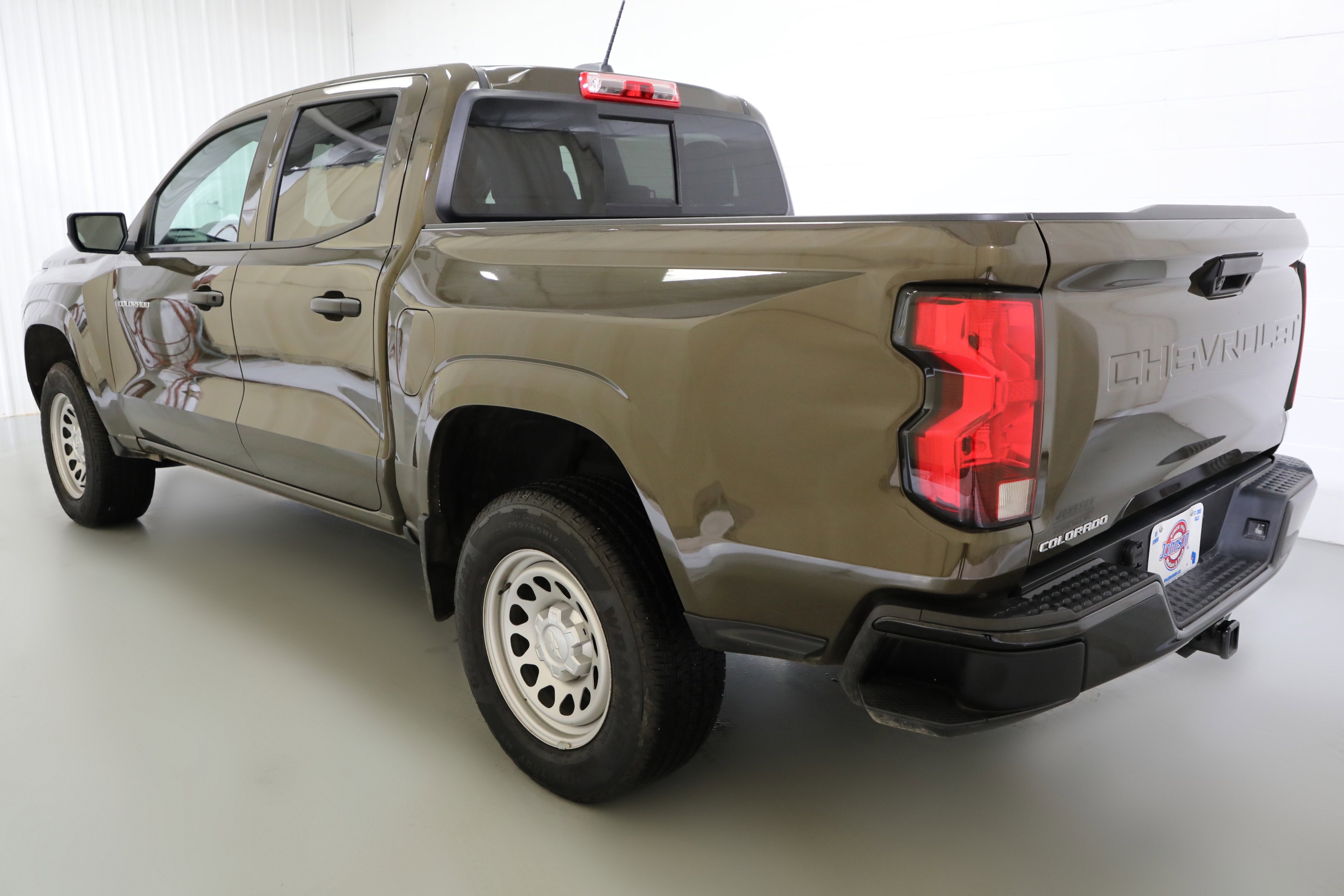 2024 Chevrolet Colorado WT