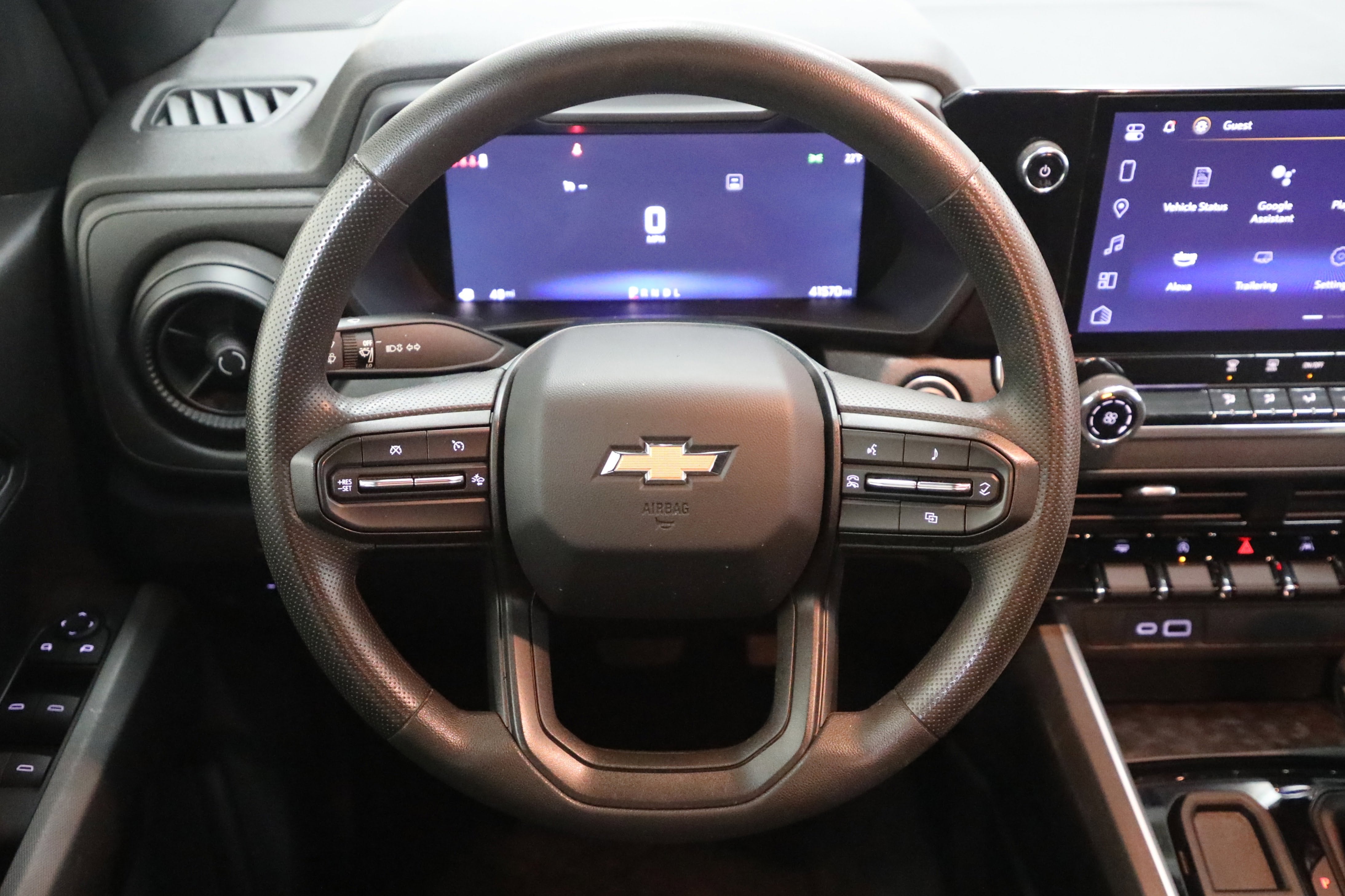 2024 Chevrolet Colorado WT