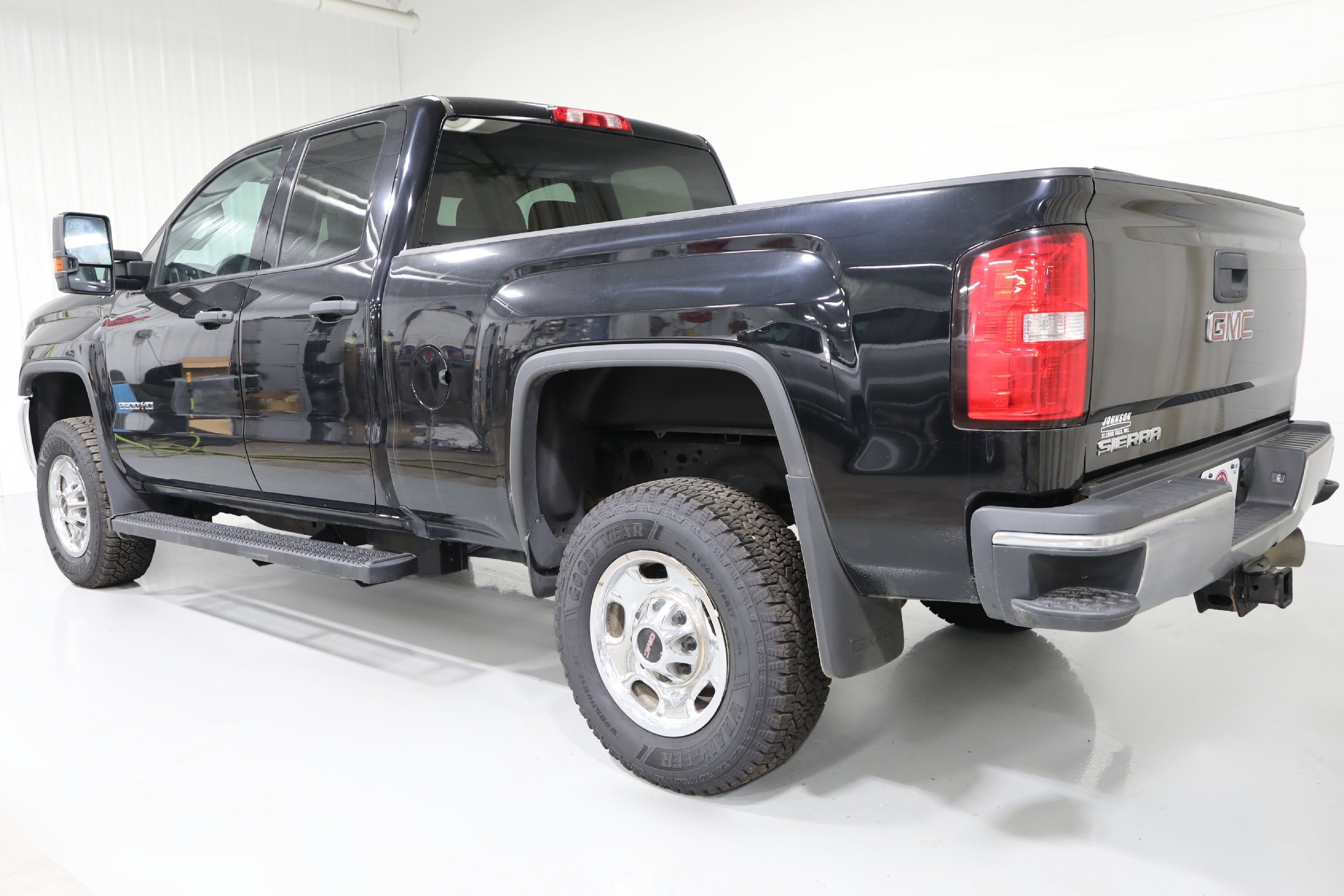 2016 GMC Sierra 2500 HD 4WD Double Cab 144.2"