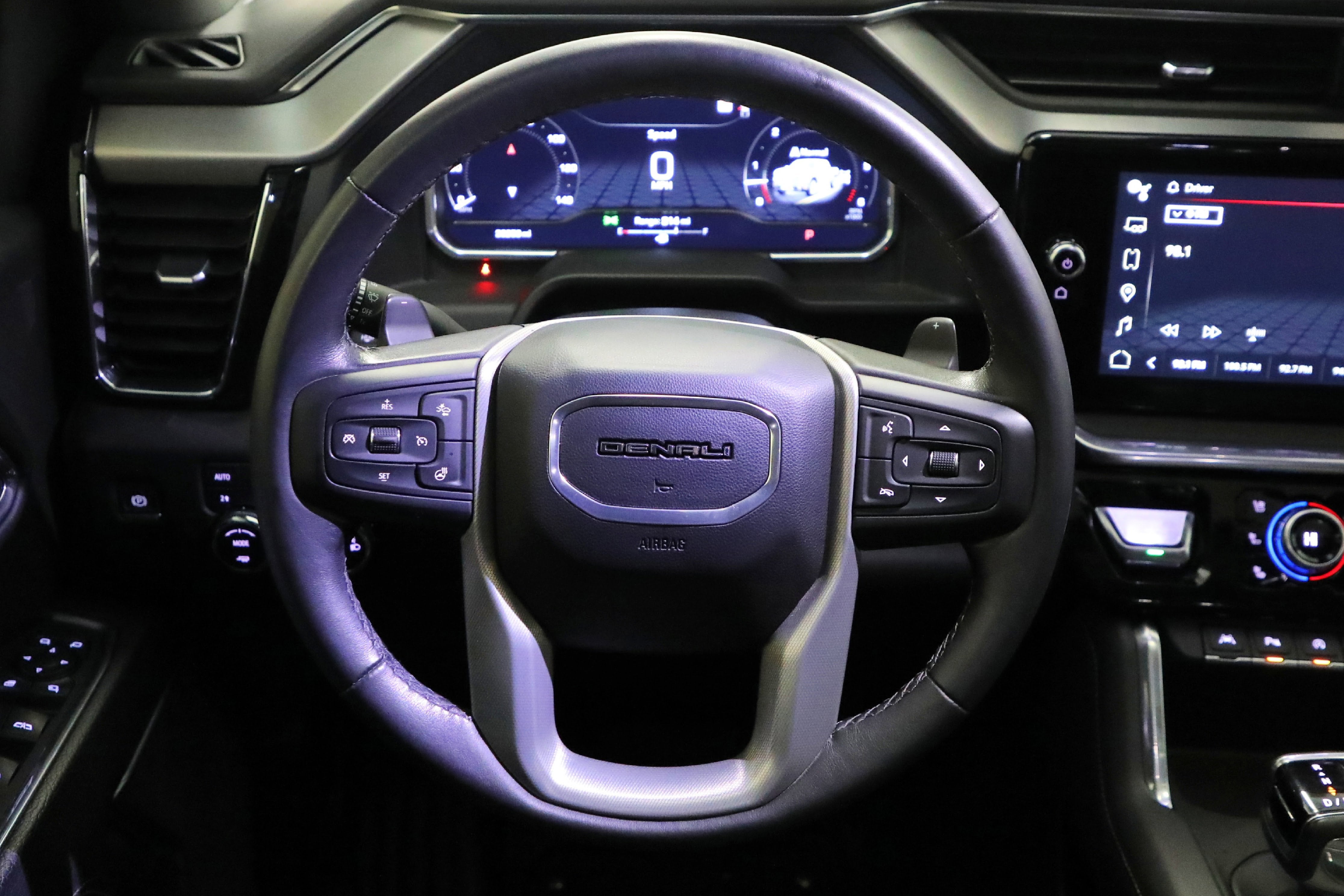 2023 GMC Sierra 1500 Denali