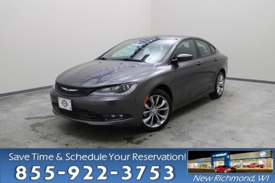 2015 Chrysler 200 S