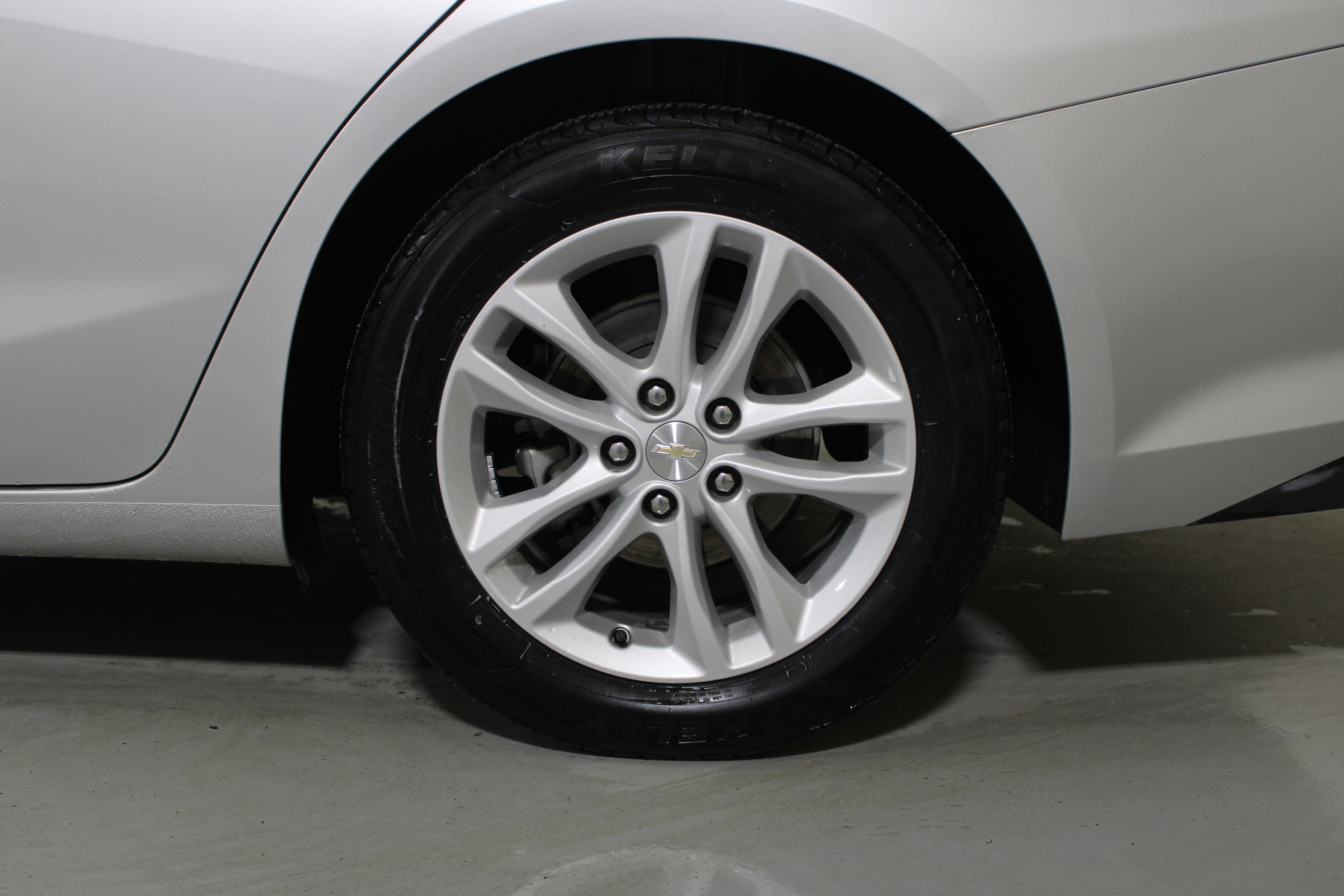 2017 Chevrolet Malibu Hybrid