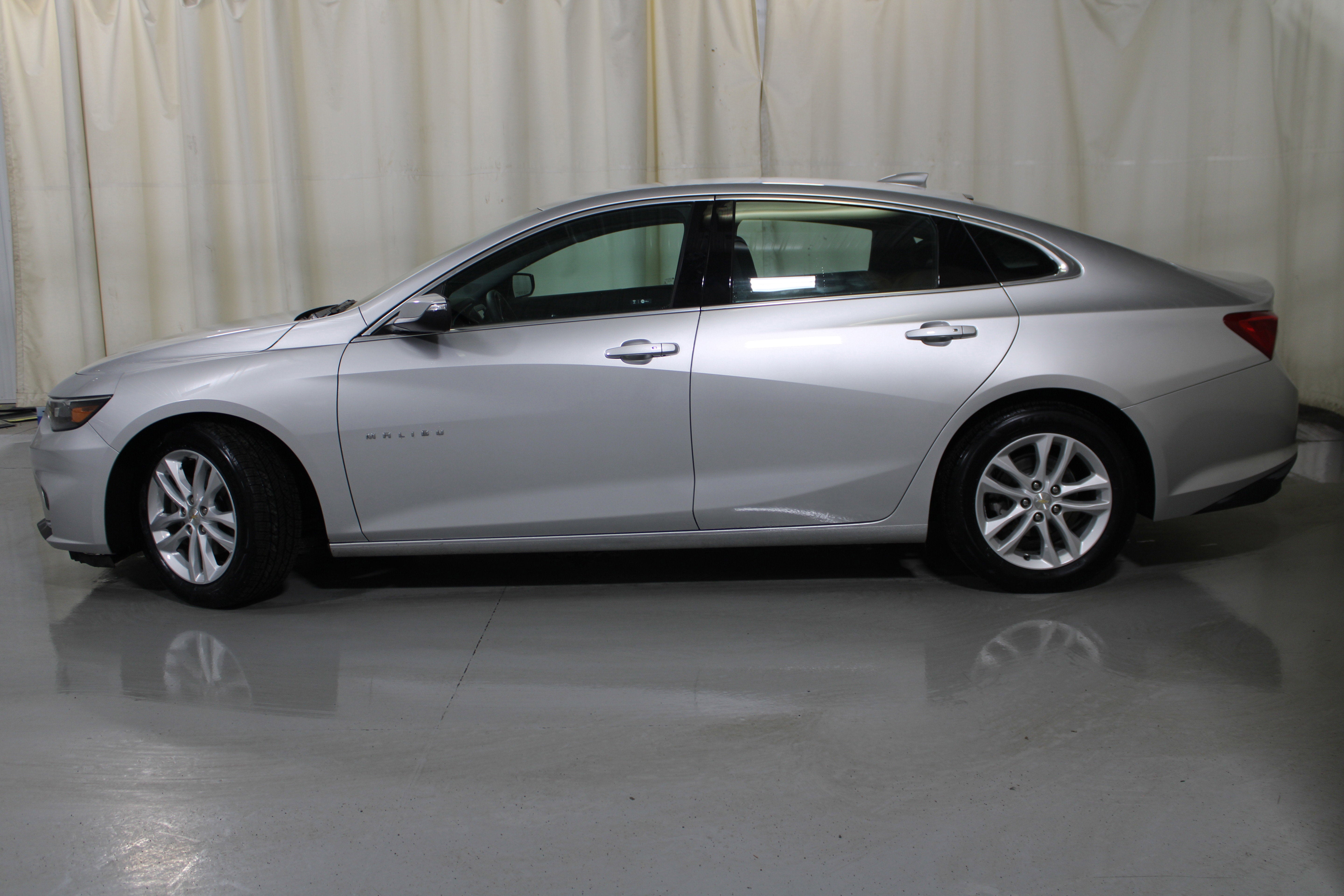 2017 Chevrolet Malibu Hybrid