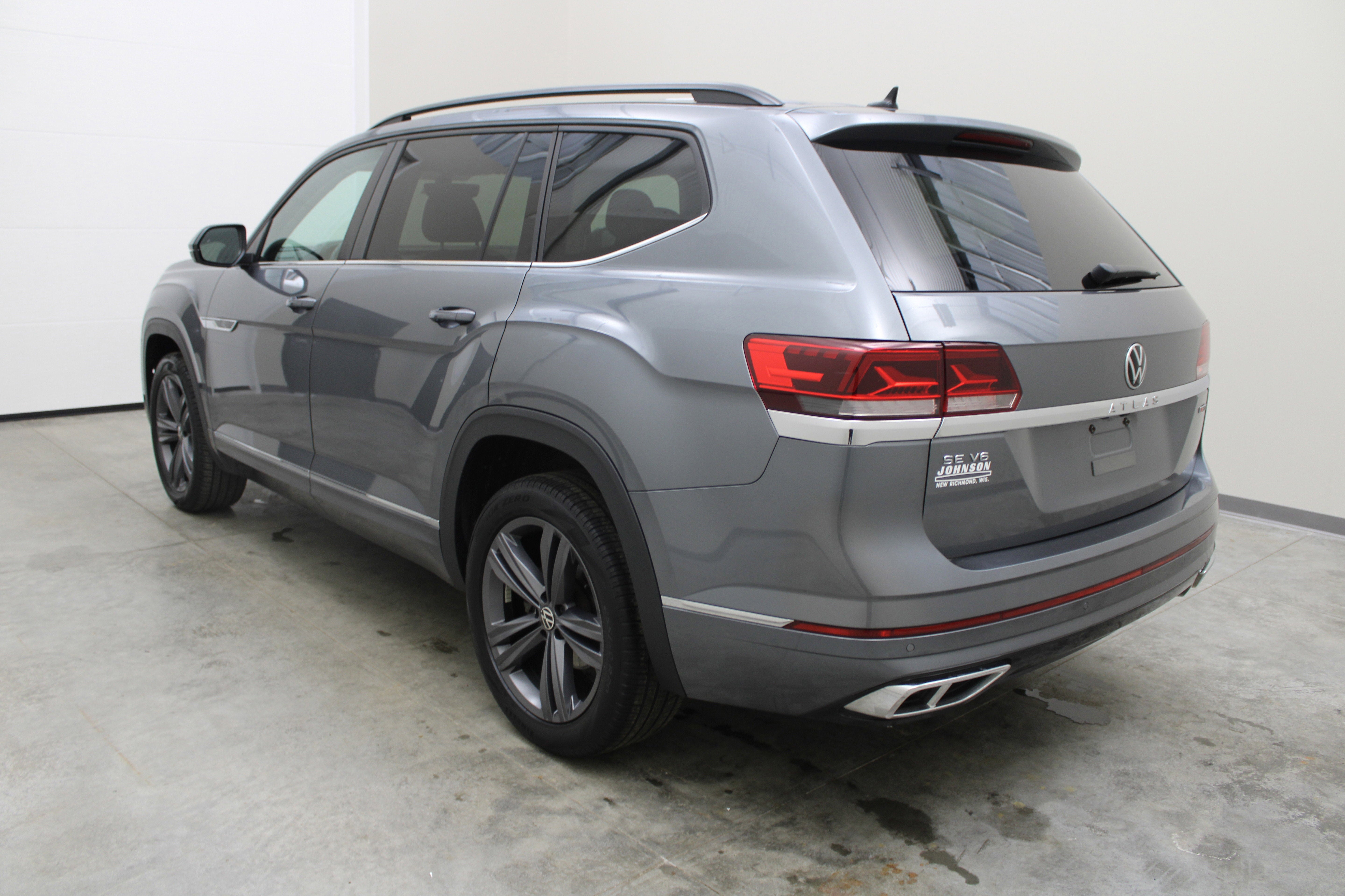 2021 Volkswagen Atlas 3.6L V6 SE w/Technology R-Line