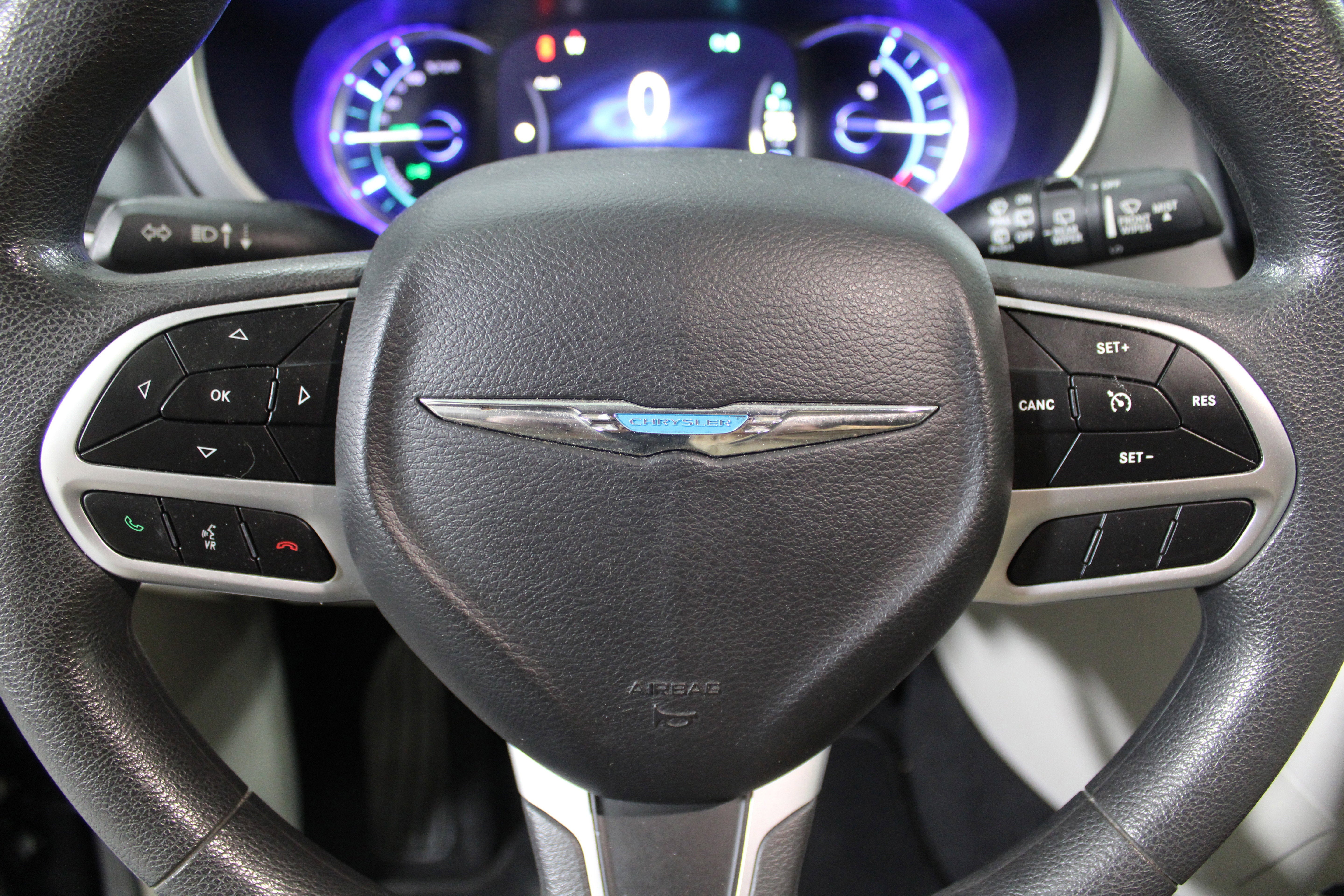 2018 Chrysler Pacifica Hybrid Touring Plus