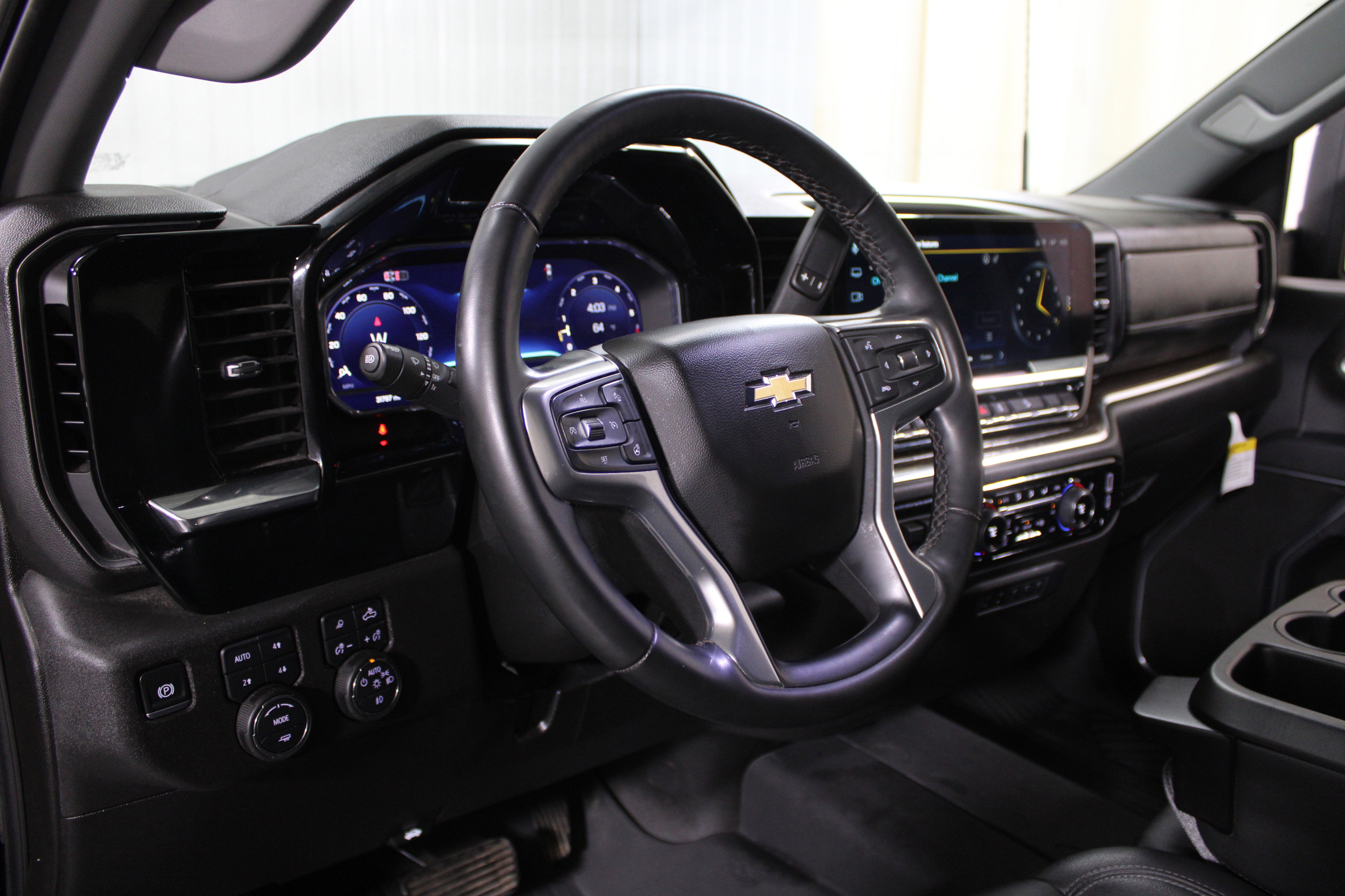 2025 Chevrolet Silverado 3500 HD LT