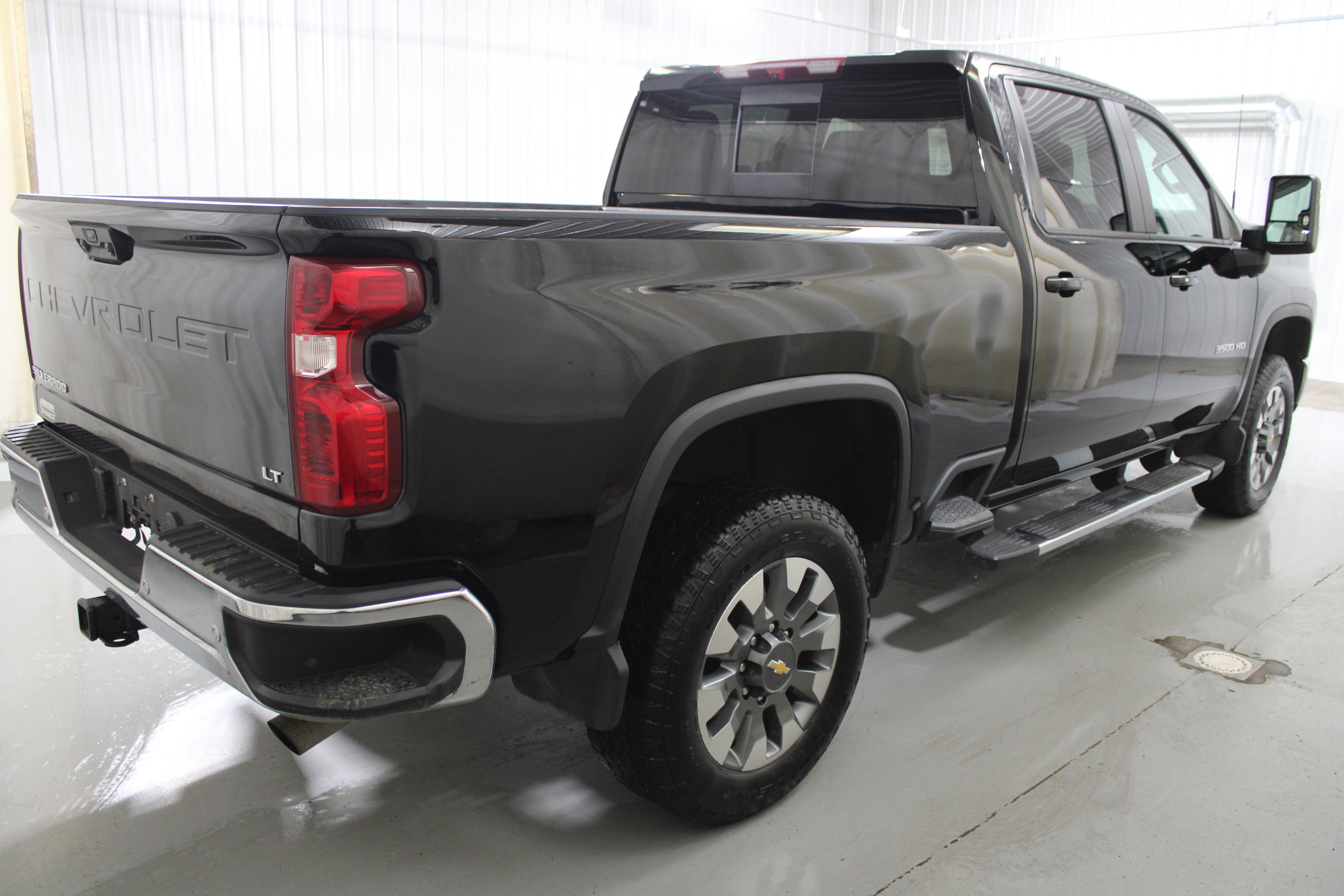 2025 Chevrolet Silverado 3500 HD LT