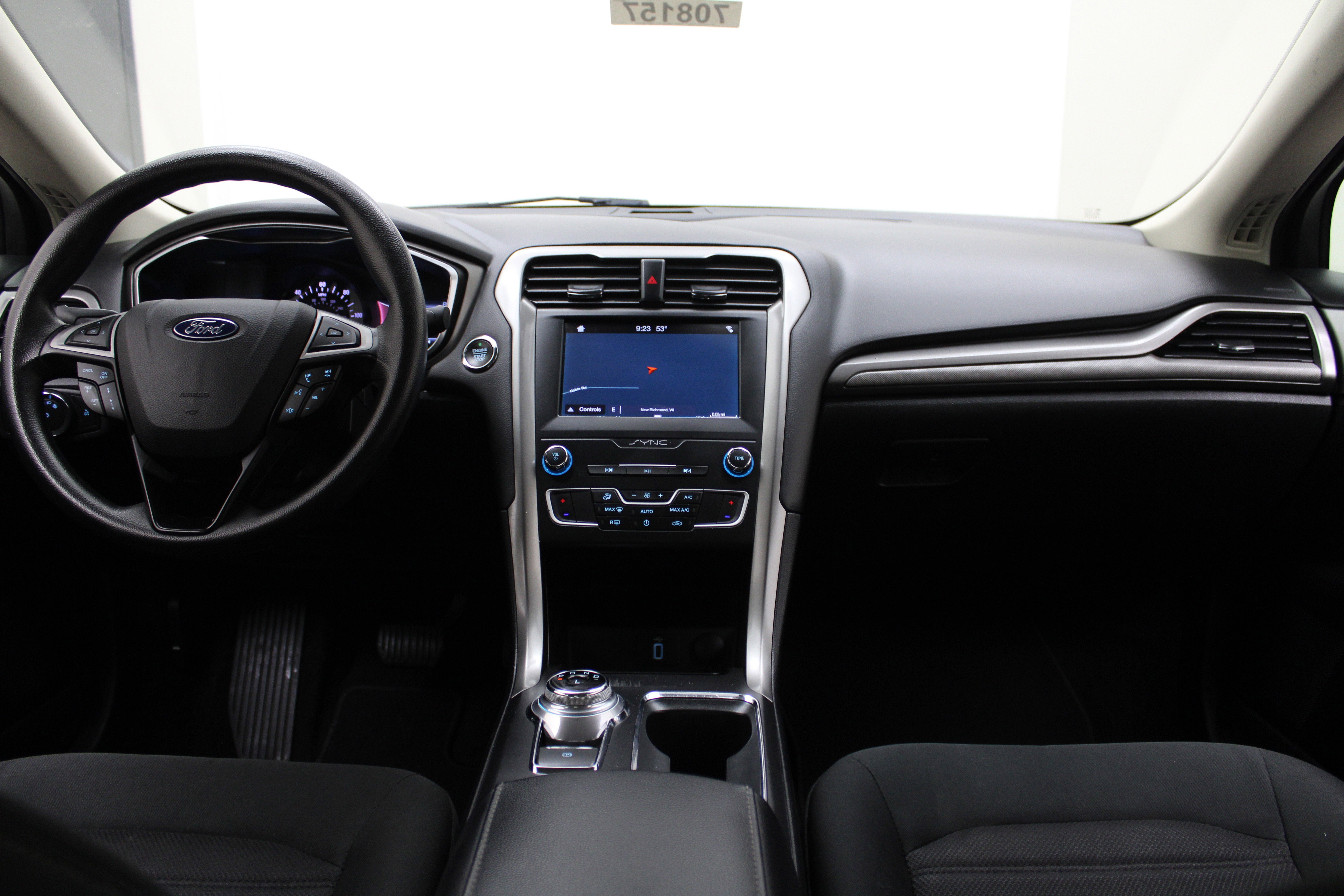 2019 Ford Fusion Hybrid SE