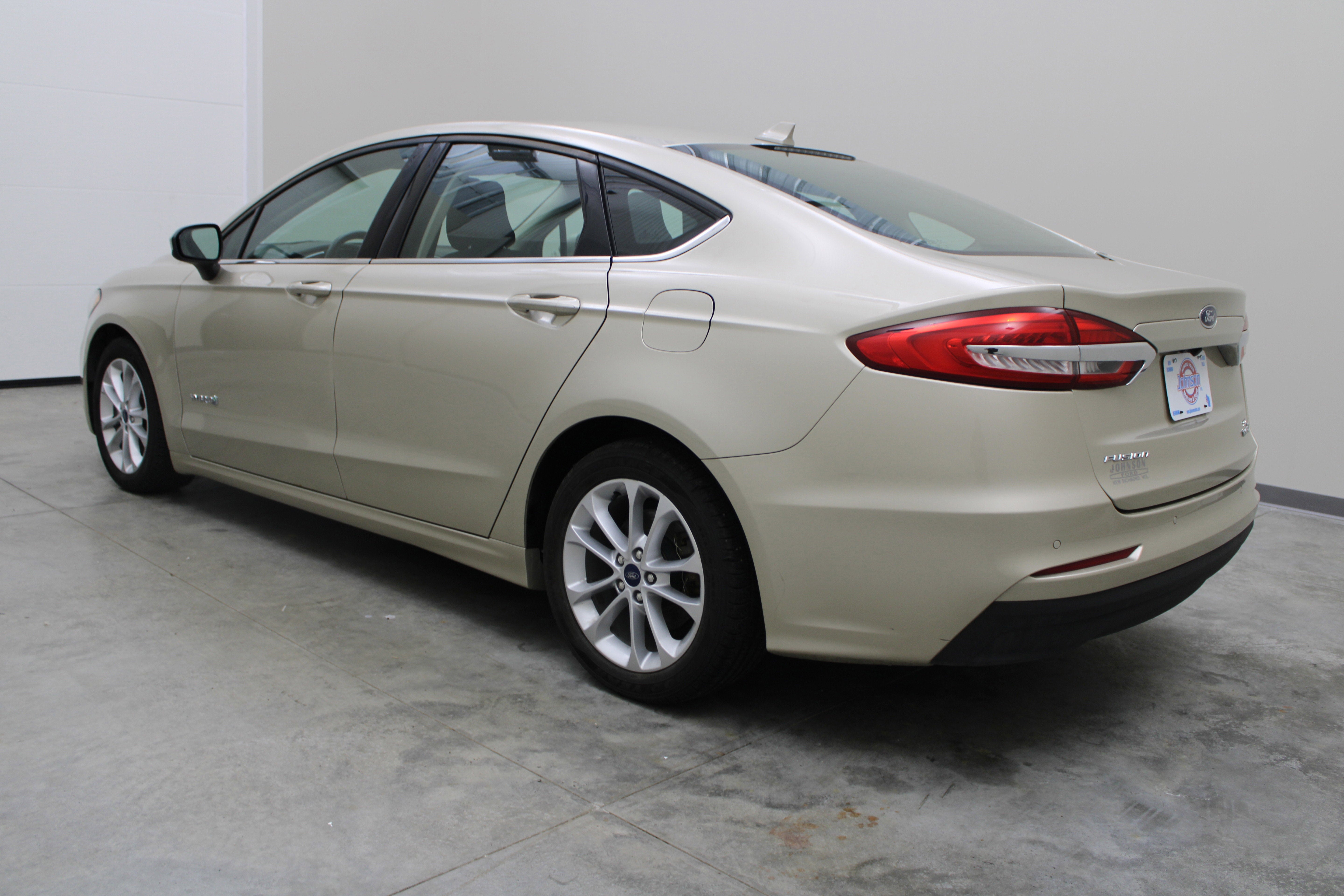 2019 Ford Fusion Hybrid SE
