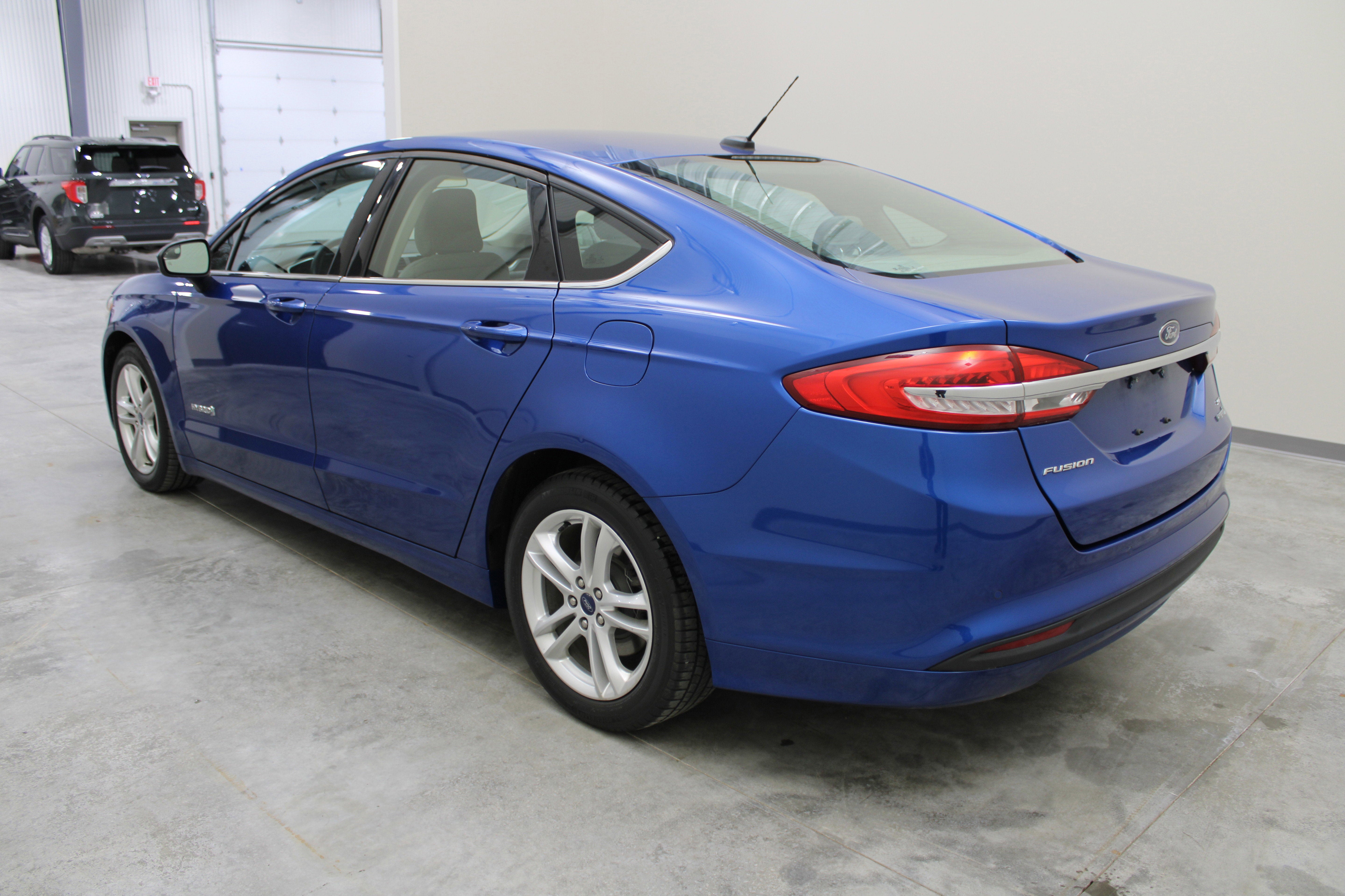 2018 Ford Fusion Hybrid SE