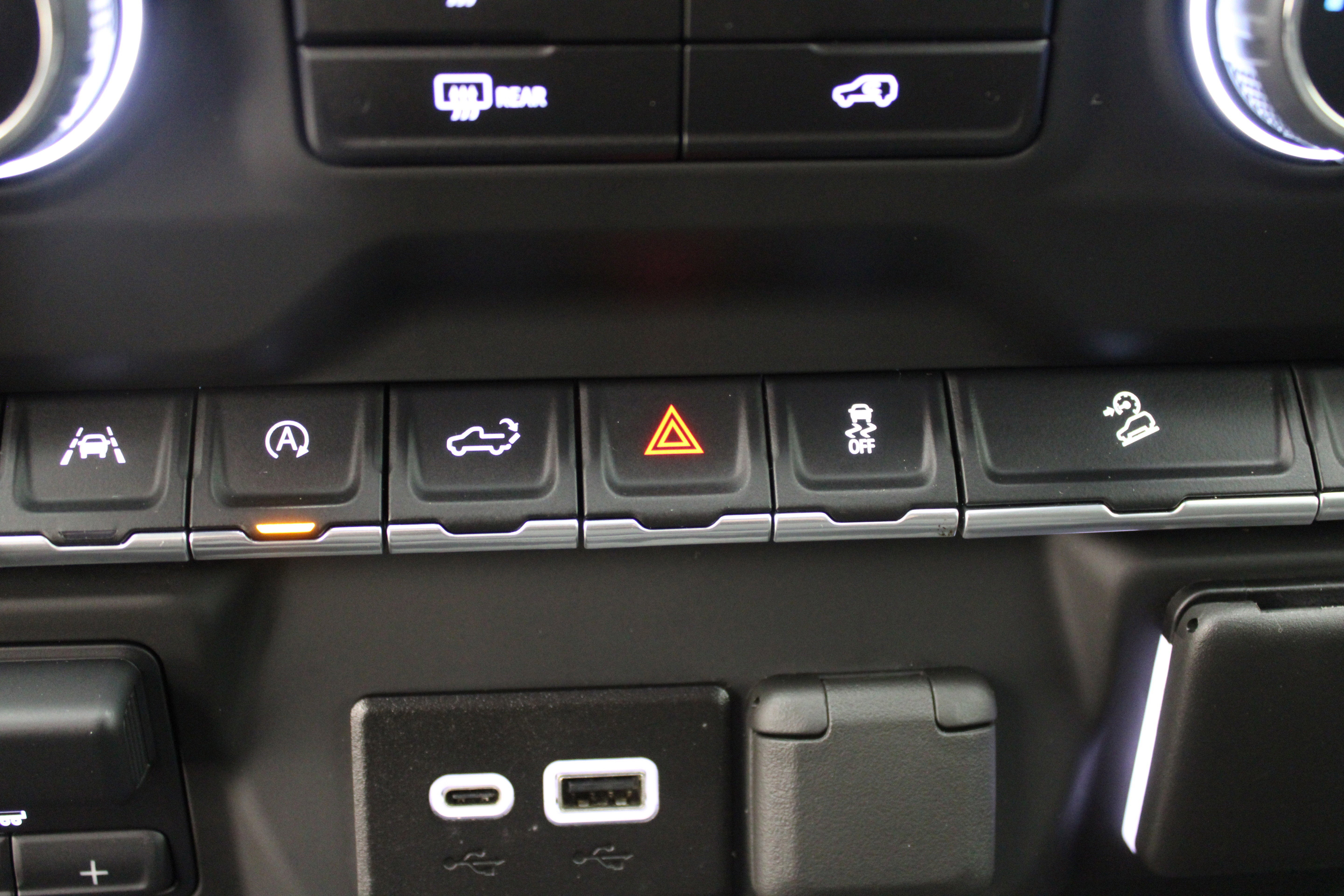 2023 Chevrolet Silverado 1500 Custom Trail Boss