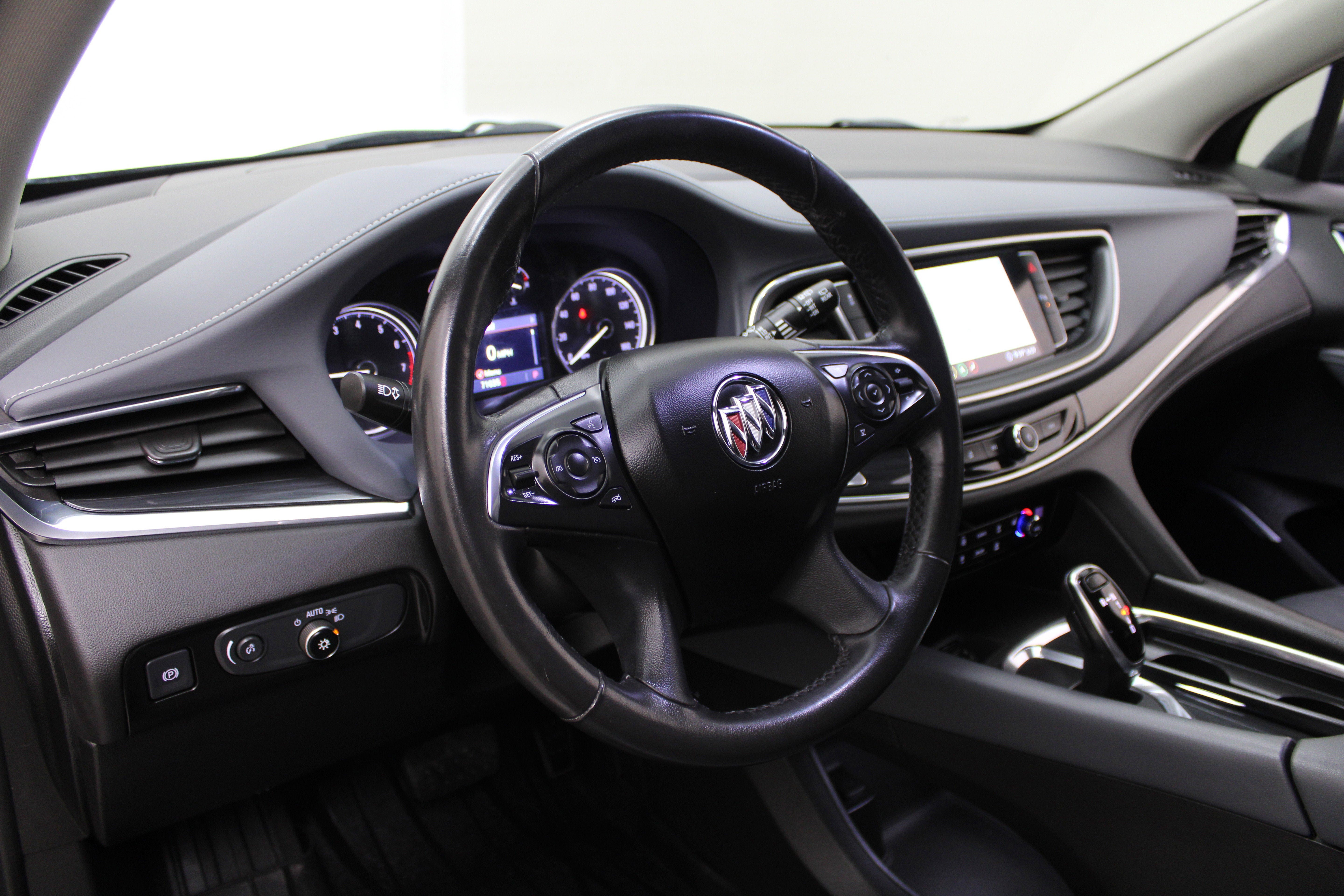 2020 Buick Enclave Essence