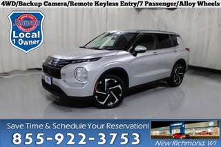 2022 Mitsubishi Outlander ES