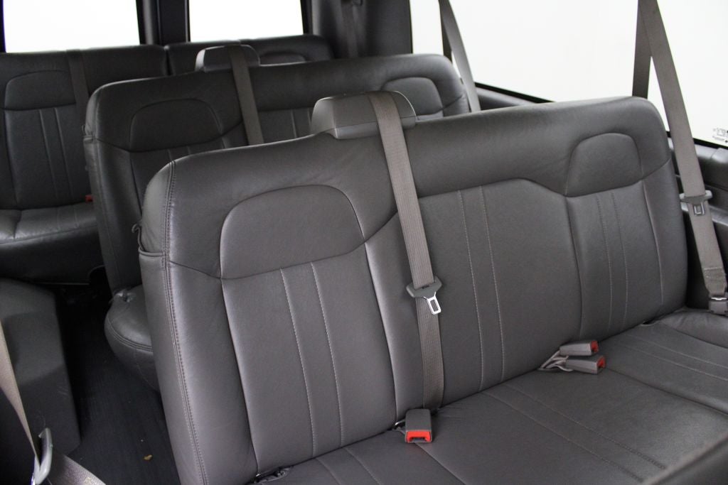 2015 Chevrolet Express 3500 LS Passenger
