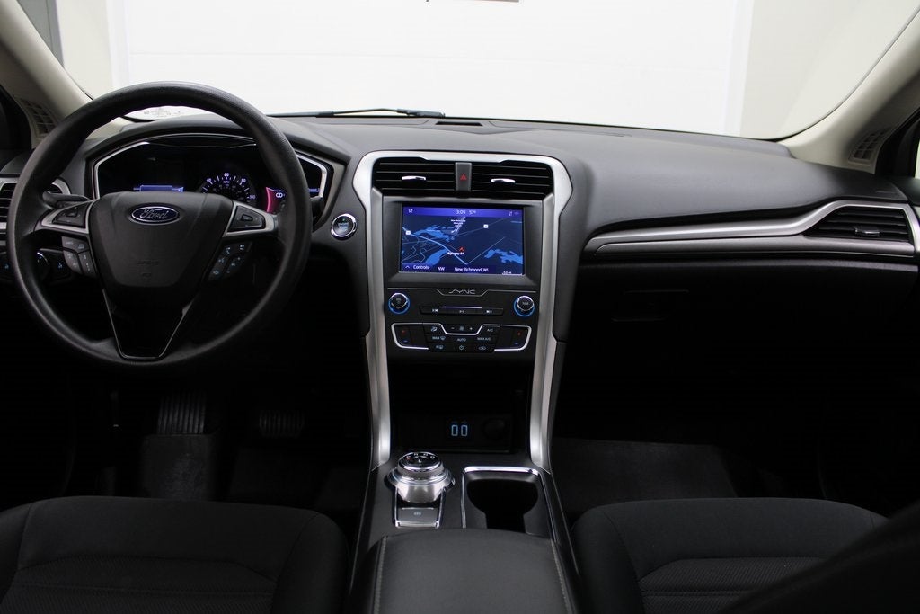 2020 Ford Fusion Hybrid SE