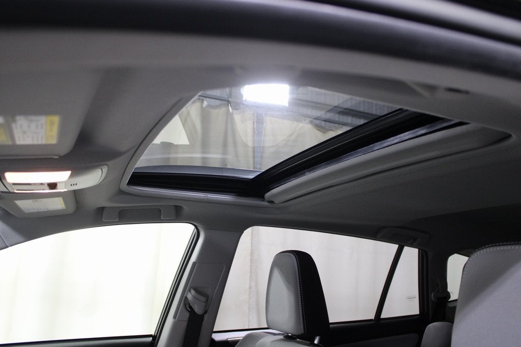 2017 Toyota RAV4 Hybrid XLE