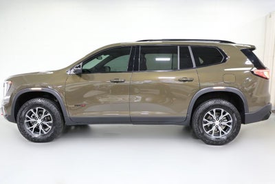 2024 GMC Acadia AT4