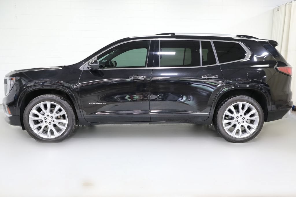 2024 GMC Acadia Denali