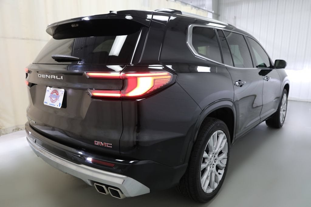 2024 GMC Acadia Denali
