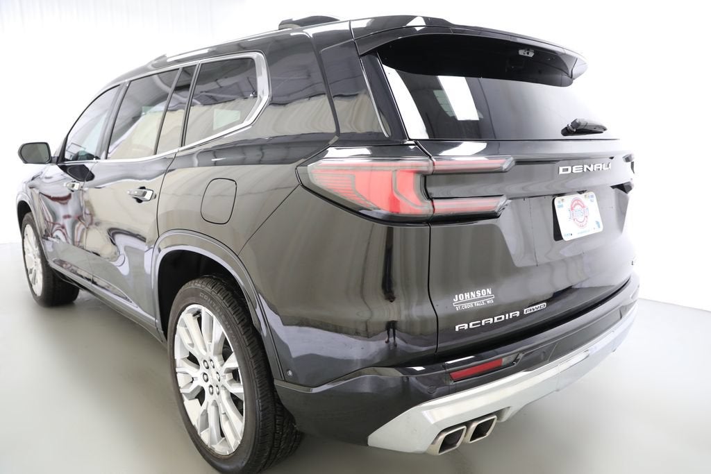 2024 GMC Acadia Denali