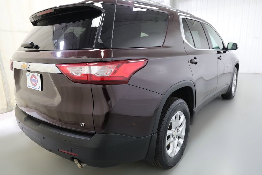 2021 Chevrolet Traverse LT Cloth