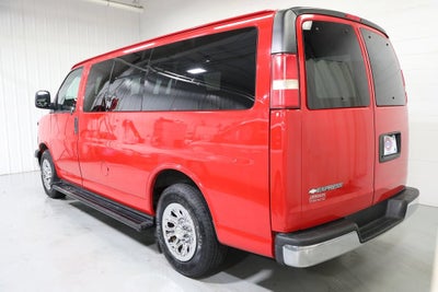 2011 Chevrolet Express Passenger 1500 1LT