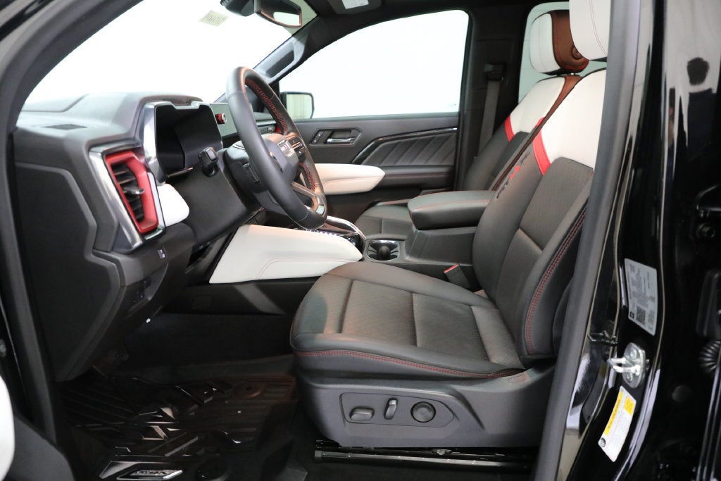 2024 GMC Canyon AT4X