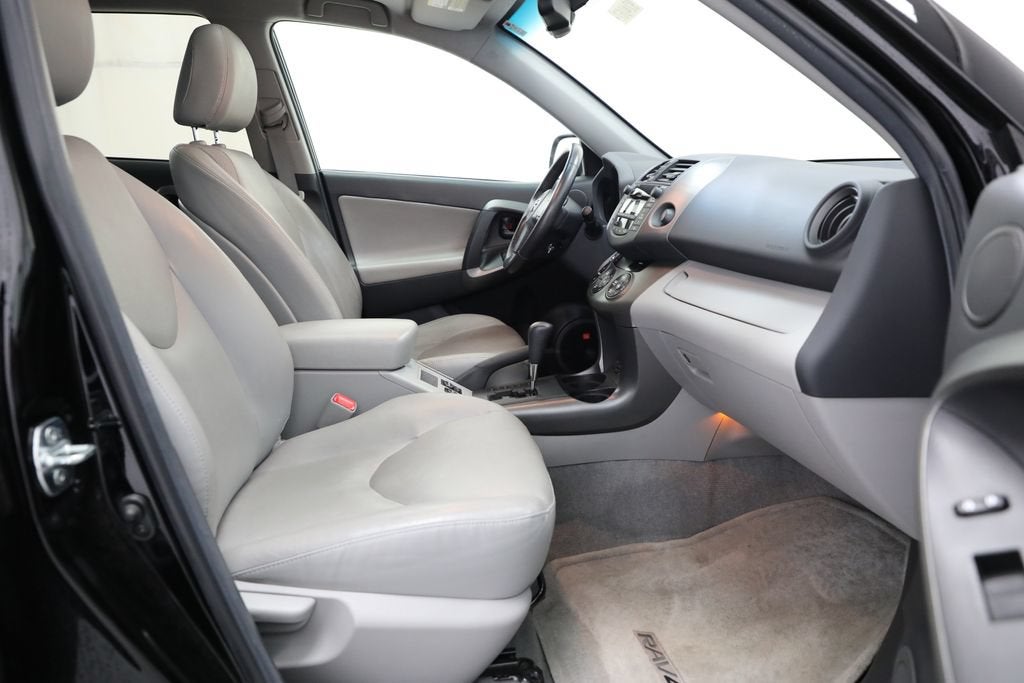 2011 Toyota RAV4 Limited V6