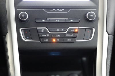 2020 Ford Fusion Hybrid SE
