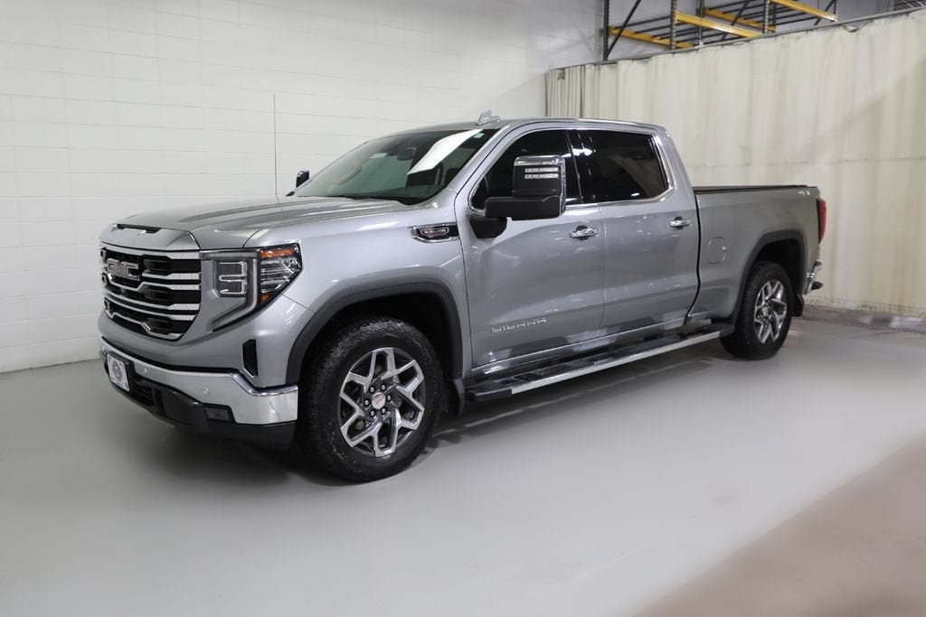 2024 GMC Sierra 1500 SLT