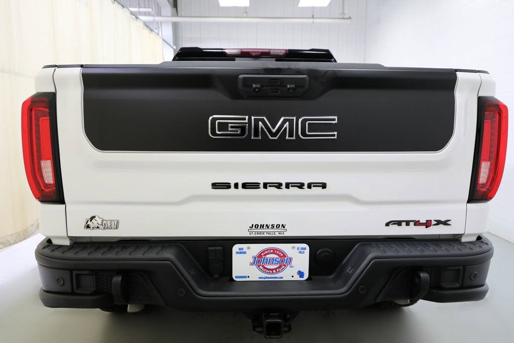 2024 GMC Sierra 1500 AT4X