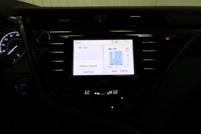 2020 Toyota Camry LE Hybrid